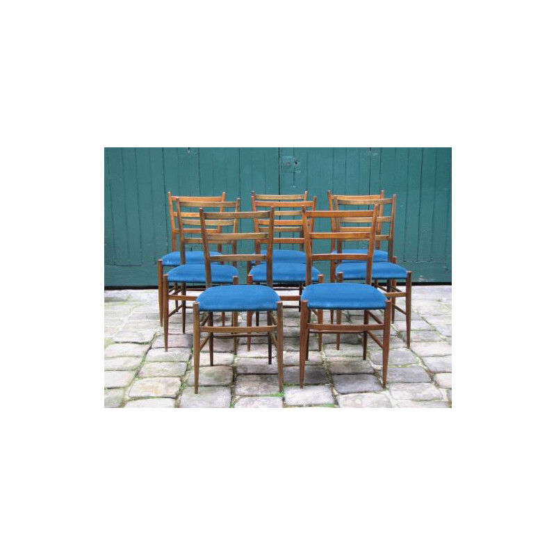 Suite de 8 chaises vintage italiennes retapissées en velours bleu, 1960