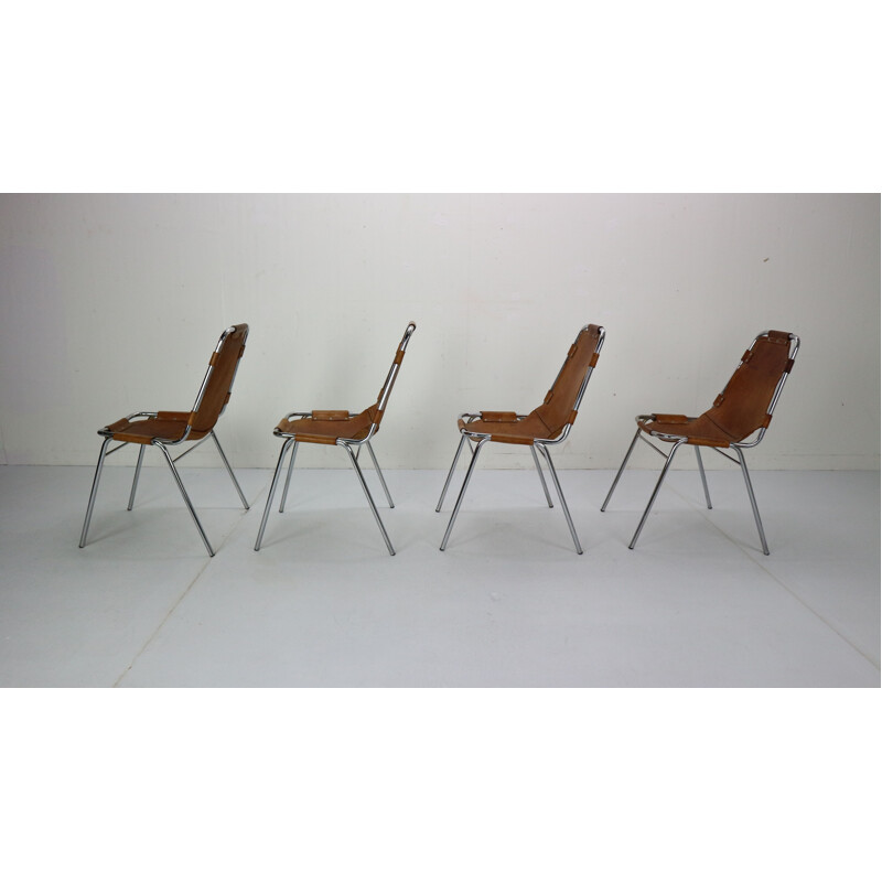 Ensemble de 4 chaises vintage en cuir "Les Arcs" de Charlotte Perriand, France, 1970