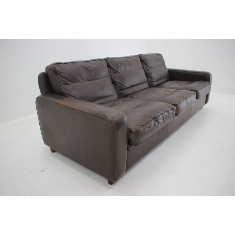 Vintage leather 3-Seather sofa by Georg Thams 1960