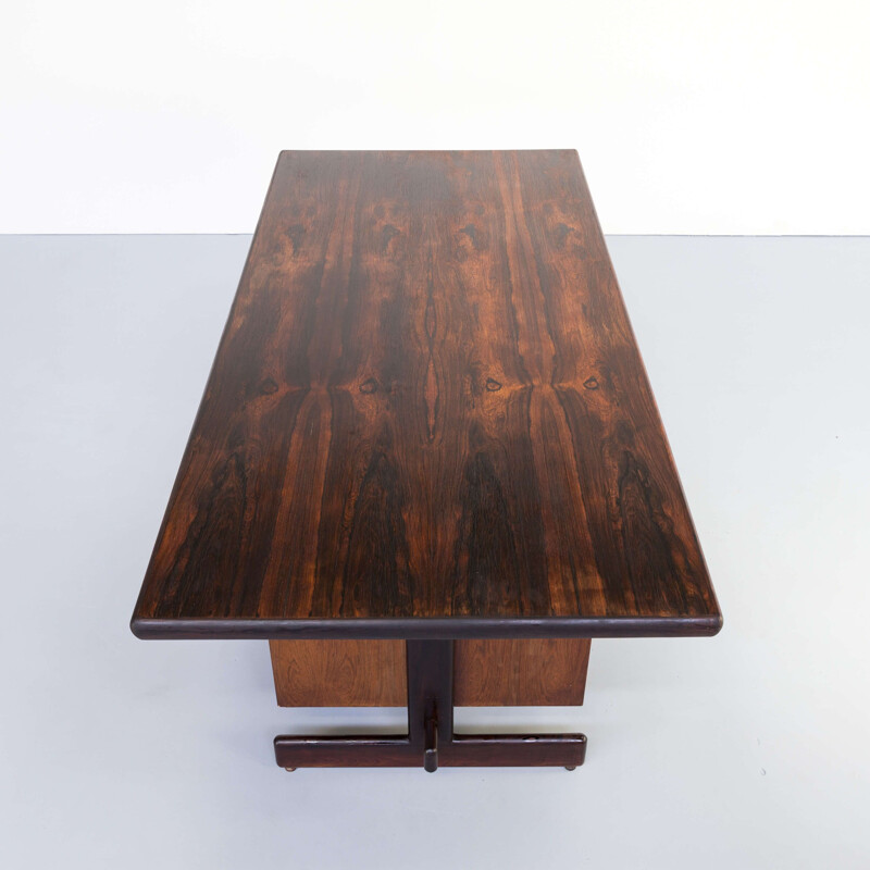 Vintage presidential executive rosewood office desk in the manor of Serge Rodrigues 1960