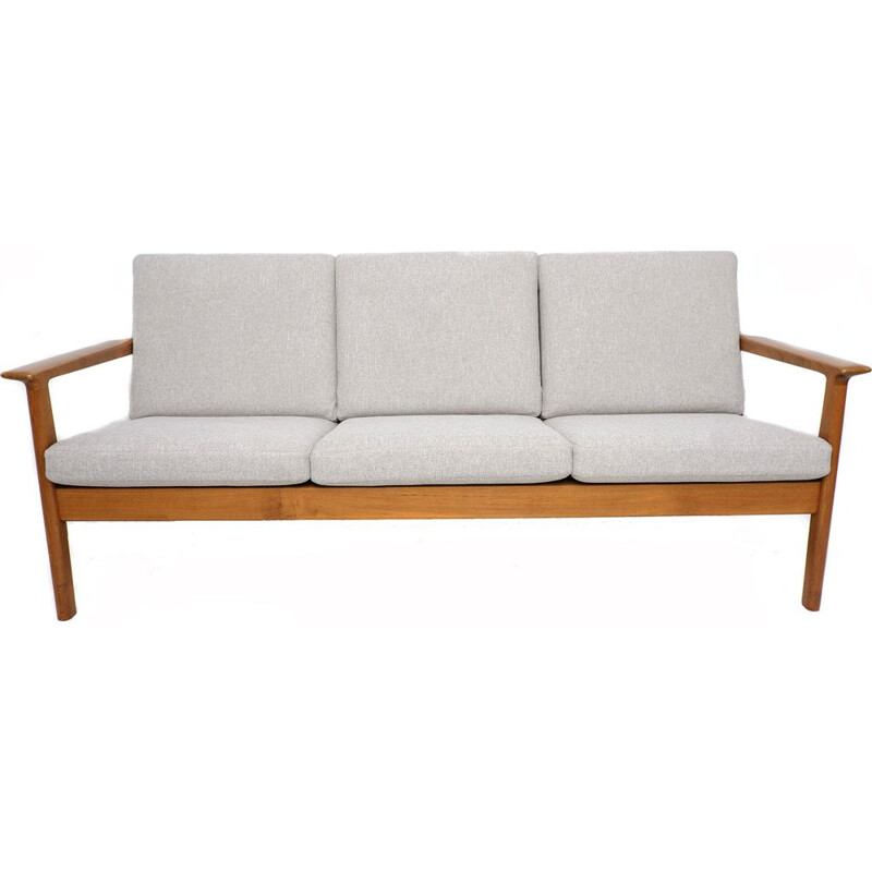 Vintage model GE-265 Teak Sofa by Hans J. Wegner for Getama 1970