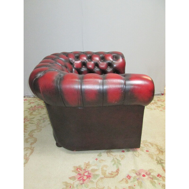 Chesterfield oxblood leather vintage armchair, 1970s