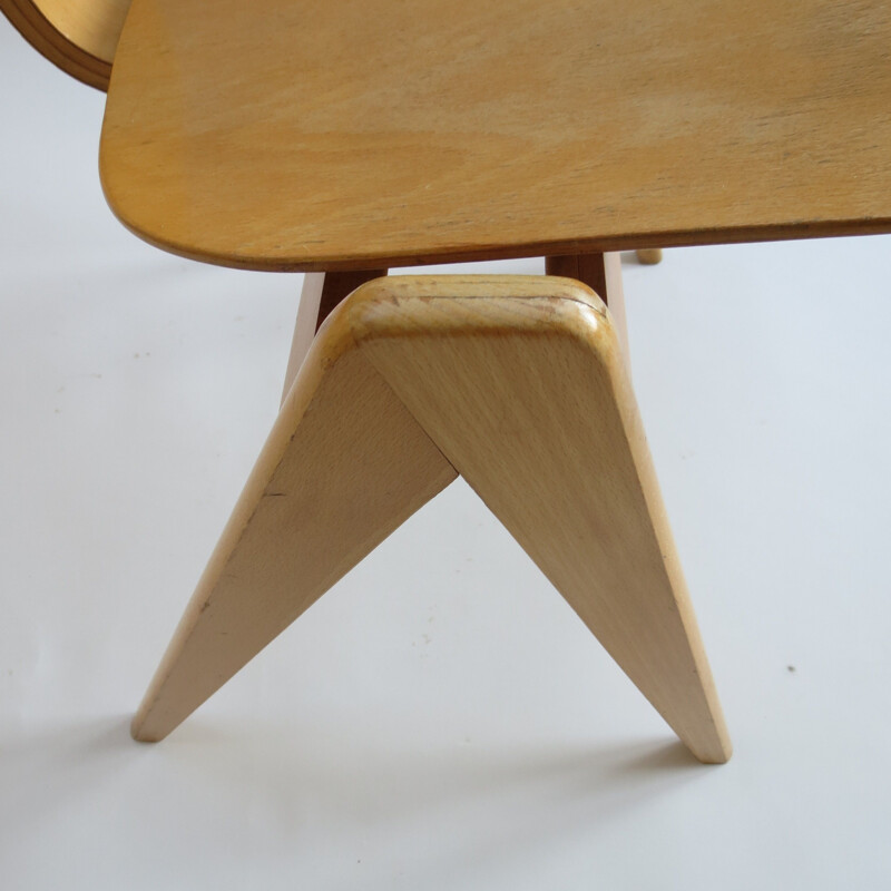 Vintage plywood "Hillestak" chair by Robin Day for Hille, UK, 1950s