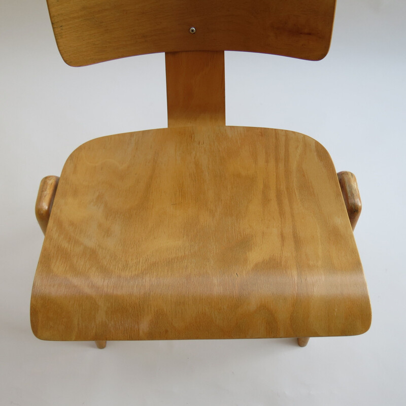 Vintage plywood "Hillestak" chair by Robin Day for Hille, UK, 1950s