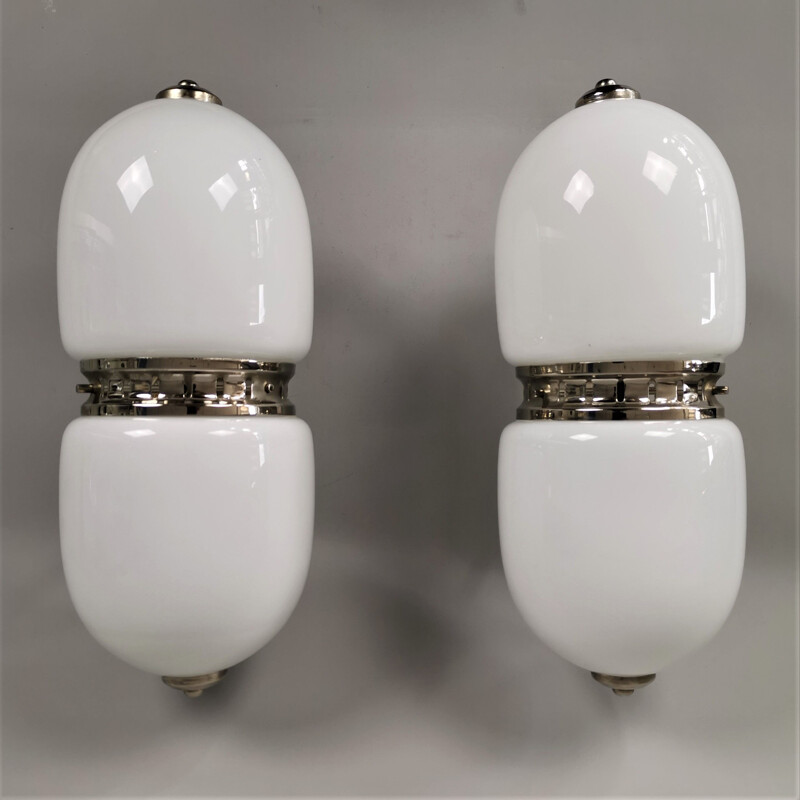 Set of 2 vintage wall lights by Carlo Nason for Mazzega. Italy, 1960-70s