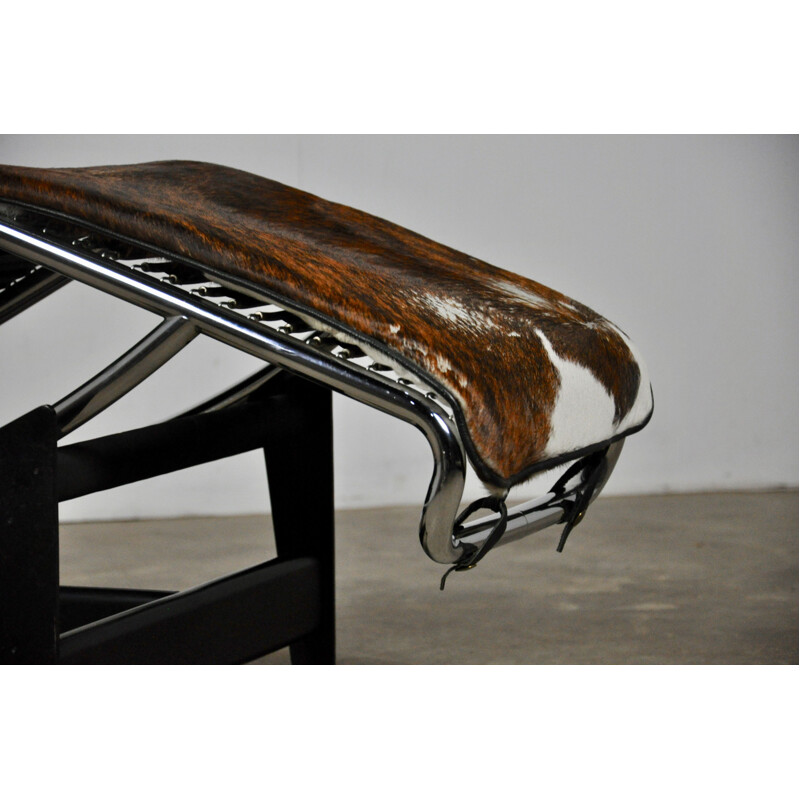 Chaise longue vintage par Le Corbusier, Pierre Jeanneret et Charlotte Perriand pour Cassina, 1980