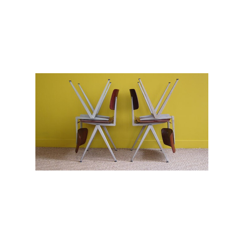 4 chaises modèle S16 - années 50