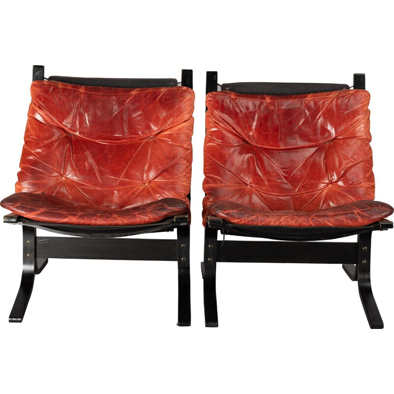 Set of 2 vintage red leather armchairs by Ingmar Relling for Westnofa, 1970s