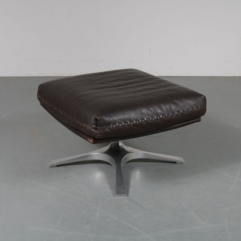 Tabouret vintage en cuir brun par De Sede, Suisse, 1960