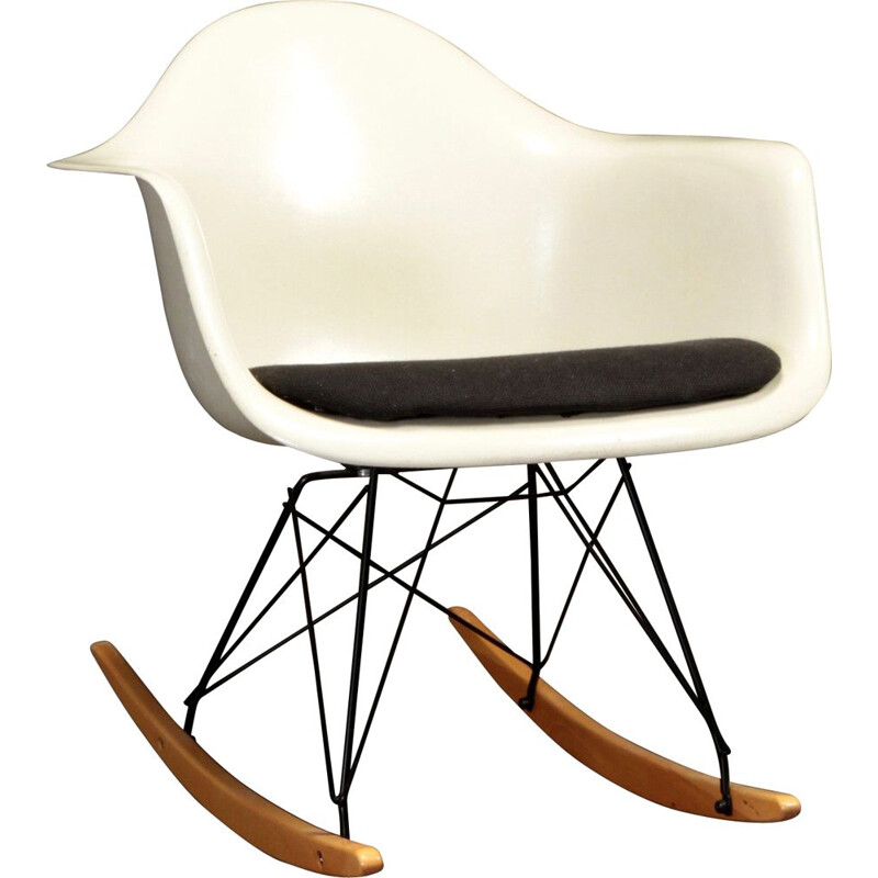 Fauteuil rocking chair vintage par Charles & Ray Eames pour Herman Miller, 1950