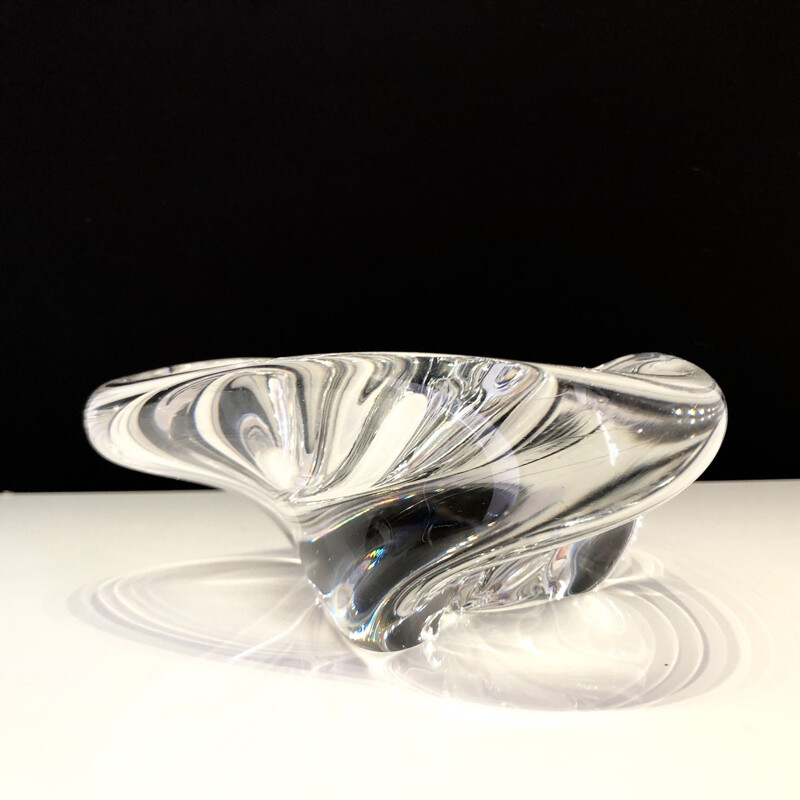 Grande coupe moderniste trilobée vintage en cristal de Saint Louis. France 1960