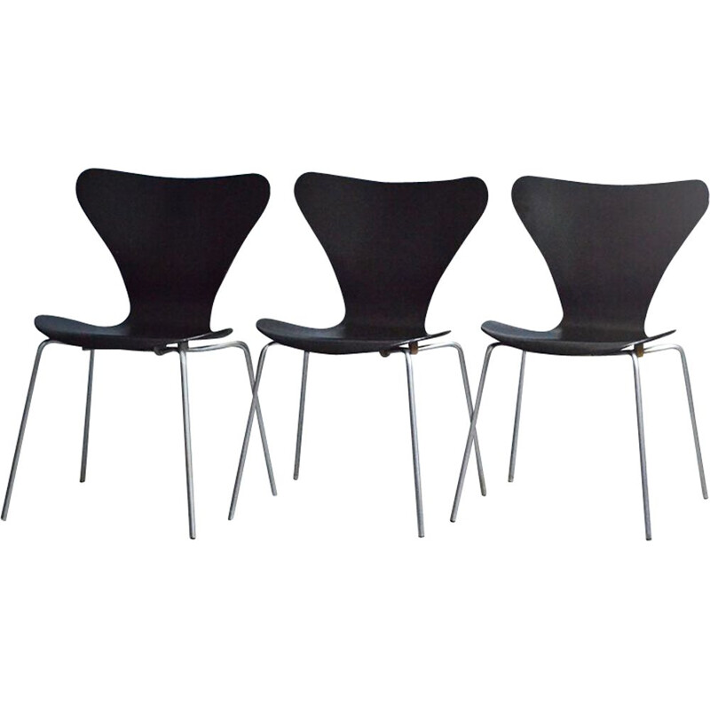 Set of 3 vintage dining chairs series 7 by Arne Jacobsen for Fritz Hansen, 1970