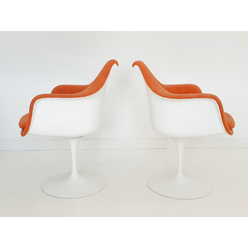 Set of 2 vintage tulip chairs by Eero Saarinen for Knoll, 1970s
