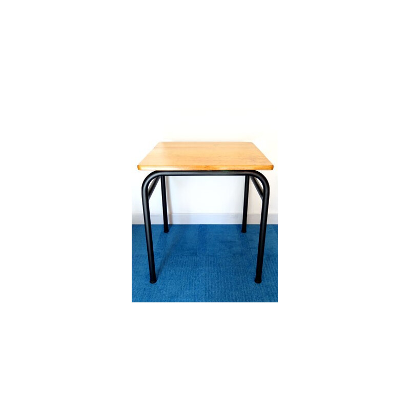 Petite table carrée en bois et métal laqué noir - 1950