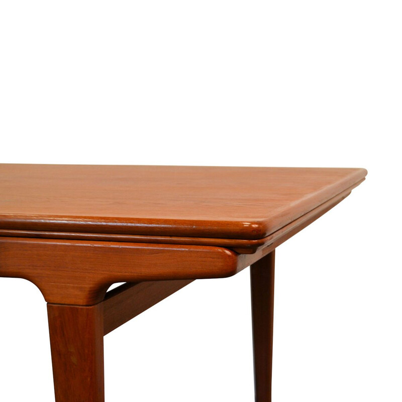 Vintage teak dining table by Johannes Andersen