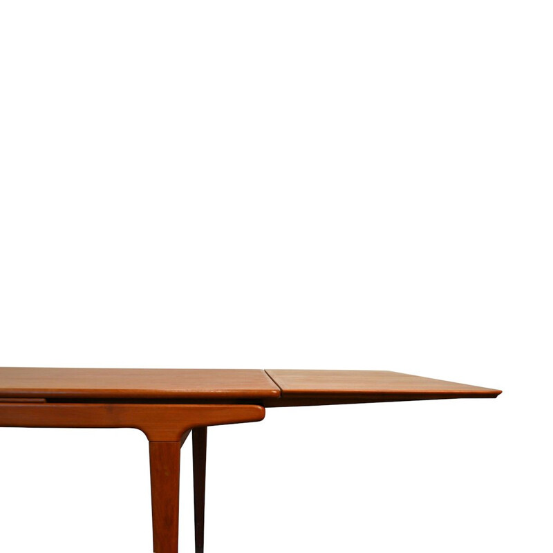 Vintage teak dining table by Johannes Andersen