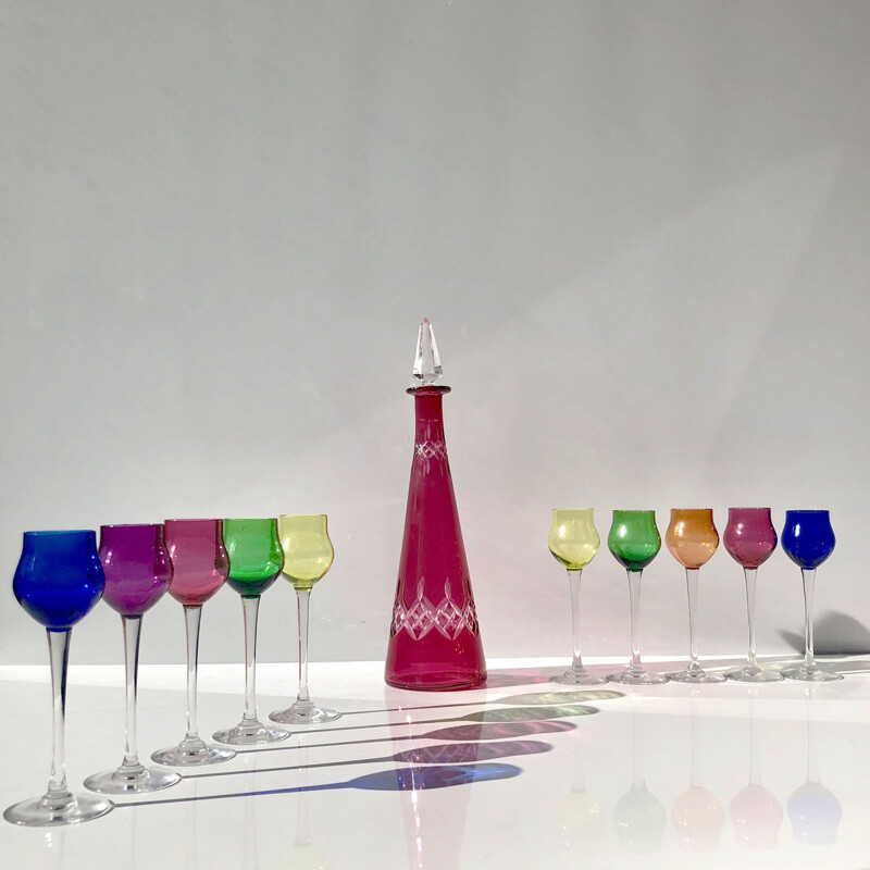 Multicoloured vintage liquor set in tinted and engraved crystal, Cristallerie de Nancy, France 1950