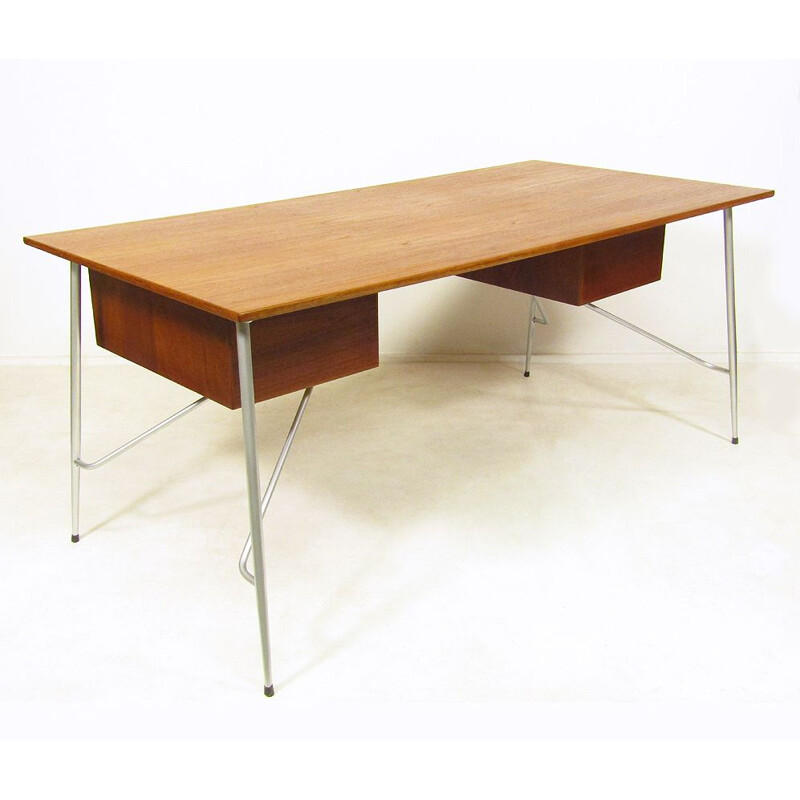 Vintage "202" desk in teak by Borge Mogensen, 1950