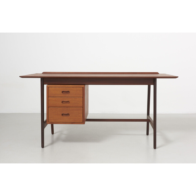 Vintage teak desk by Arne Vodder for Vamo, Denmark, 1960s