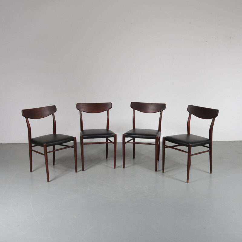 Ensemble de 4 chaises vintage de Harry Ostergaard de Randers Mobelfabrik, Danemark, 1950