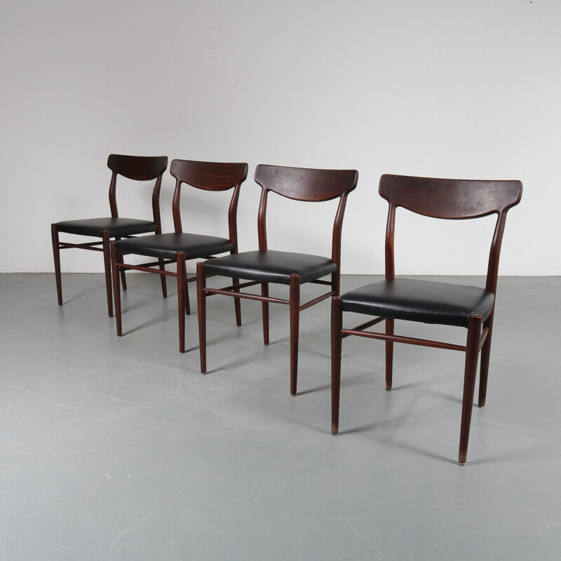 Ensemble de 4 chaises vintage de Harry Ostergaard de Randers Mobelfabrik, Danemark, 1950