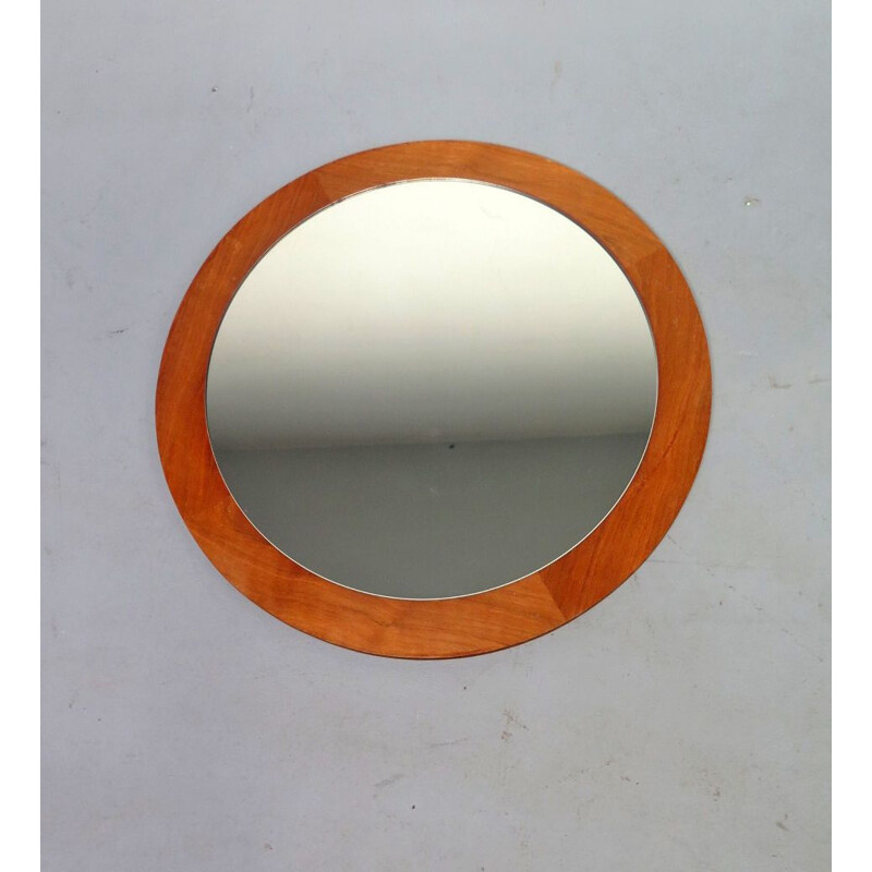 Vintage wooden round mirror