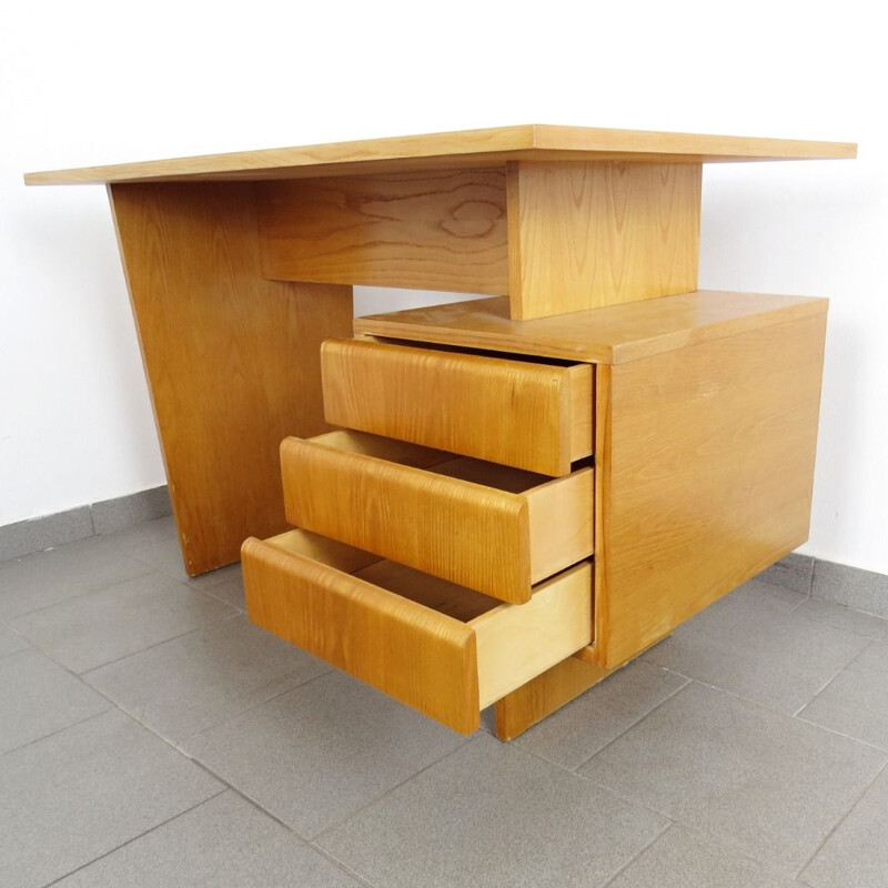 White vintage desk by Bohumil Landsman, 1960s