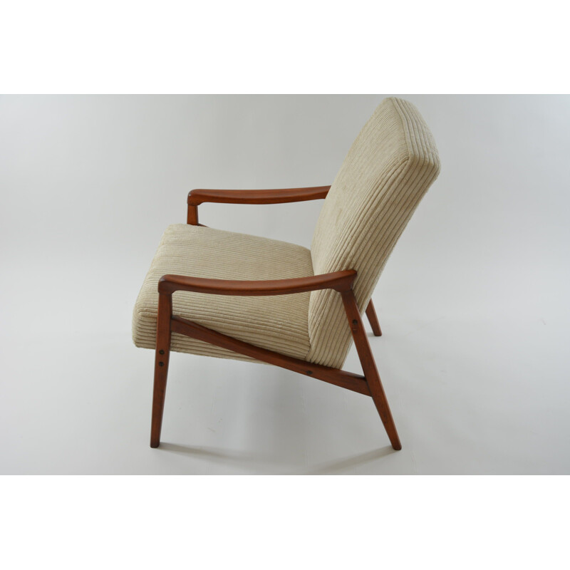 Vintage Pen armchair in beige velvet, 1960s