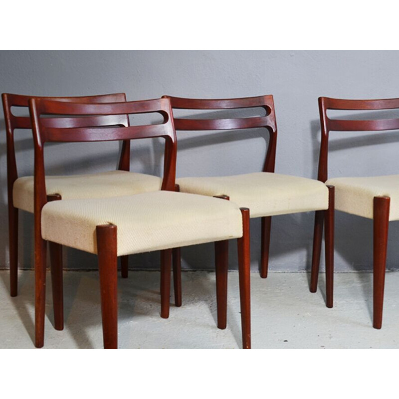 Ensemble vintage de 4 chaises en teck danoises, 1970 