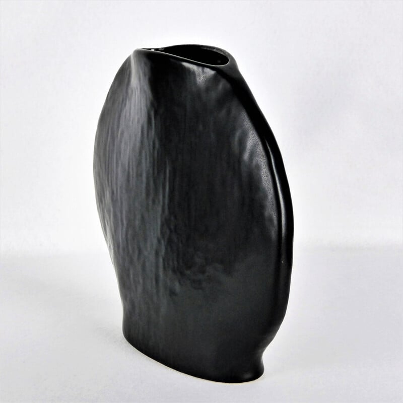 Vase noir vintage en céramique, Vienne 1960
