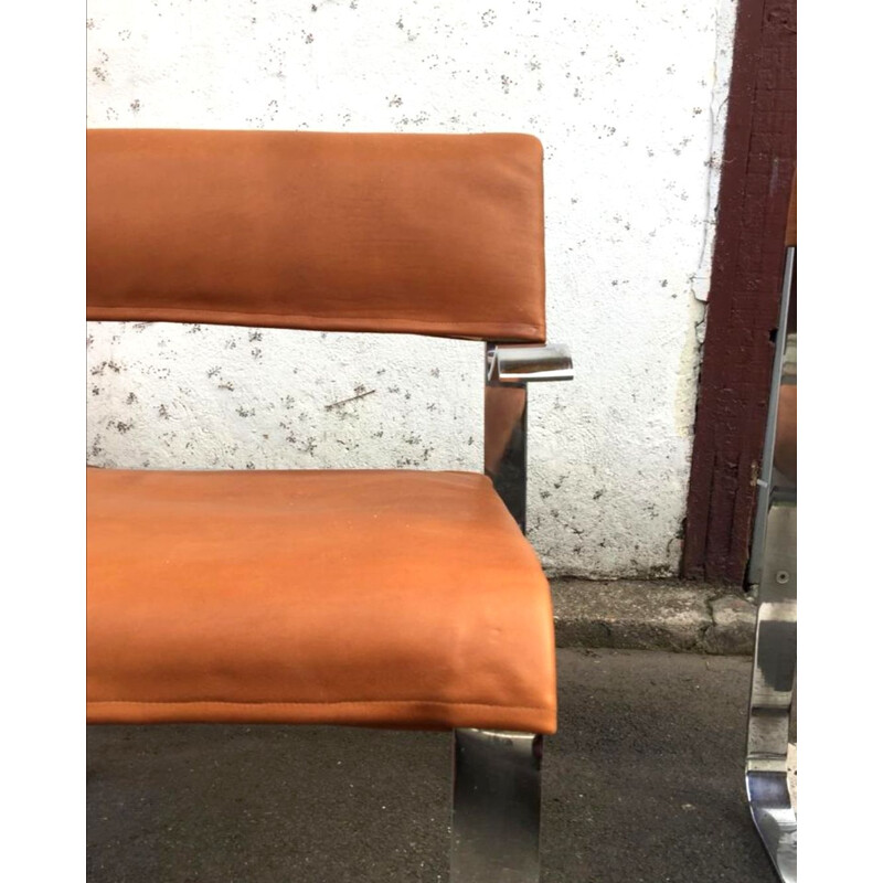 Paire de fauteuils vintage cognac en cuir et chrome, Italie 1970
