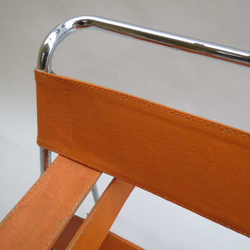 Vintage orange B3 Wassily chair by Marcel Breuer For Gavina, Italy, 1960s