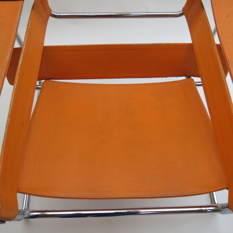 Chaise vintage orange B3 Wassily par Marcel Breuer For Gavina, Italie, 1960