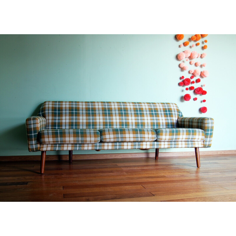 Scandinavian 3-4 seater sofa - 1960s