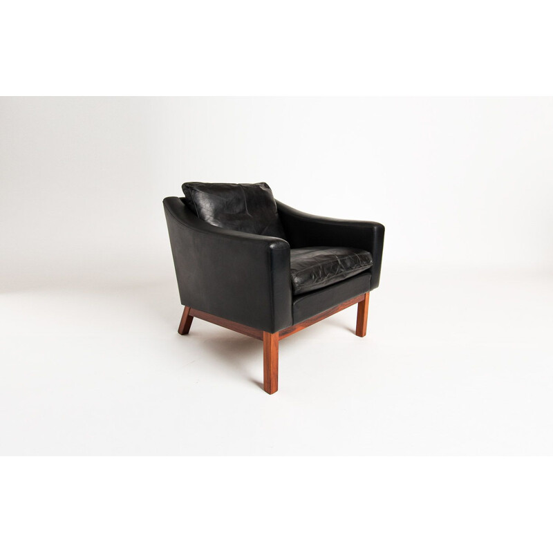 Vintage armchair in leather & rosewood by Poul Jessen, 1960