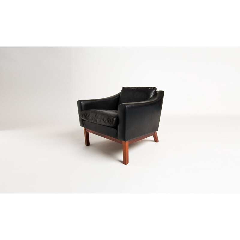 Vintage armchair in leather & rosewood by Poul Jessen, 1960