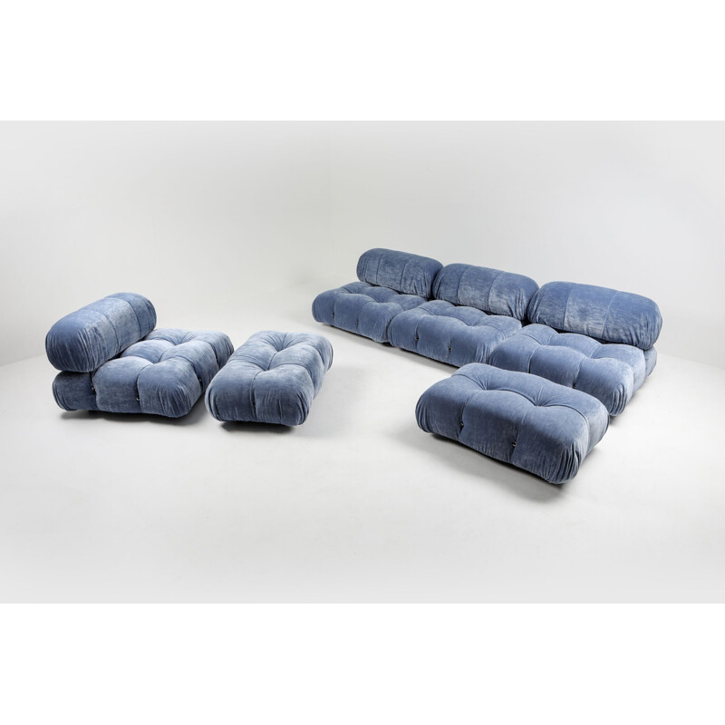 Modular vintage sofa in blue velvet "Camaleonda" by Mario Bellini and C & B, Italia 1970