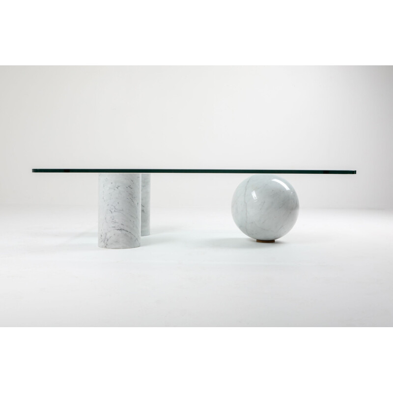 Vintage Italian white marble coffee table by Massimo Vignelli, 1970s