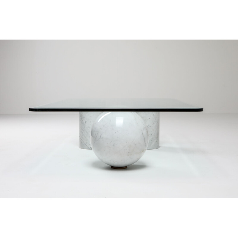 Vintage Italian white marble coffee table by Massimo Vignelli, 1970s