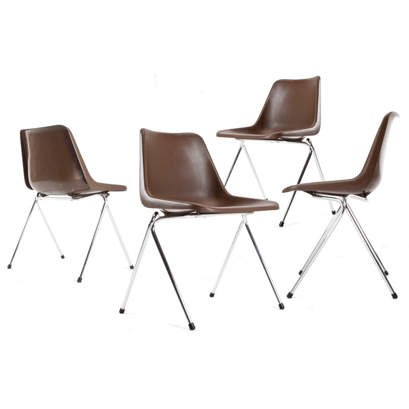 Hille set of 4 chairs in metal and polyproplene, Robin DAY - 1960s