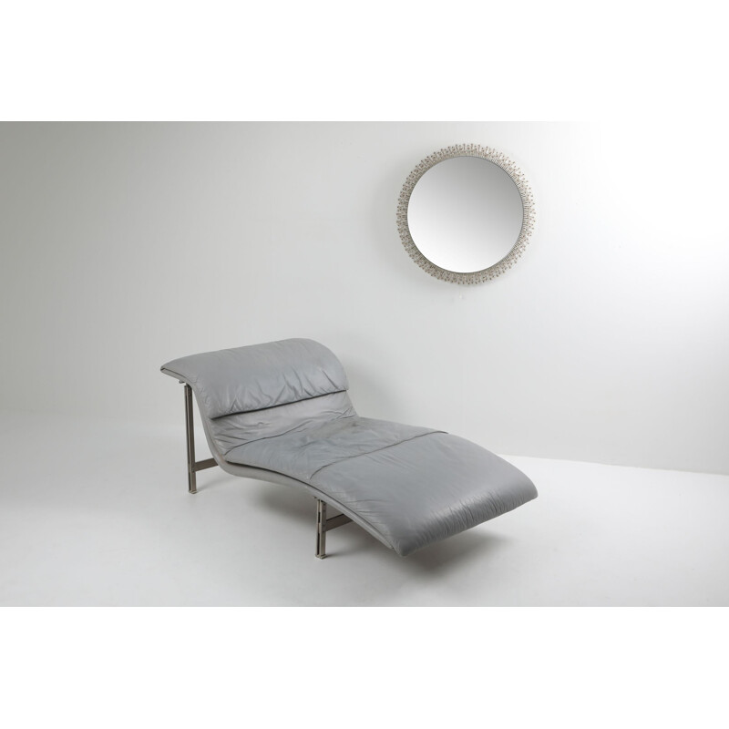 Vintage "the Wave" lounge chair in grey leather by Giovanni Offredi for Saporiti, 1974