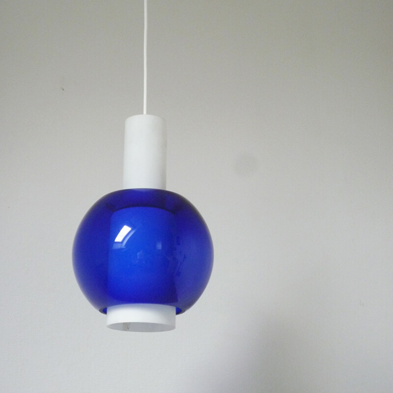 Nordisk Solar Scandinavian hanging lamp in glass - 1960s