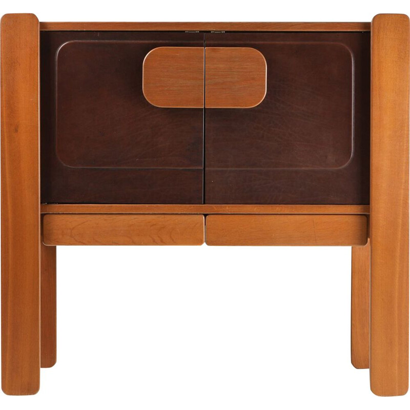 Vintage sideboard in walnut and leather, 1970s