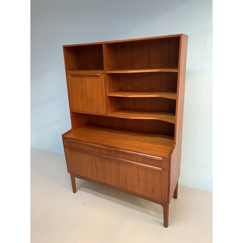 Vintage McIntosh bookcase in teak 1960