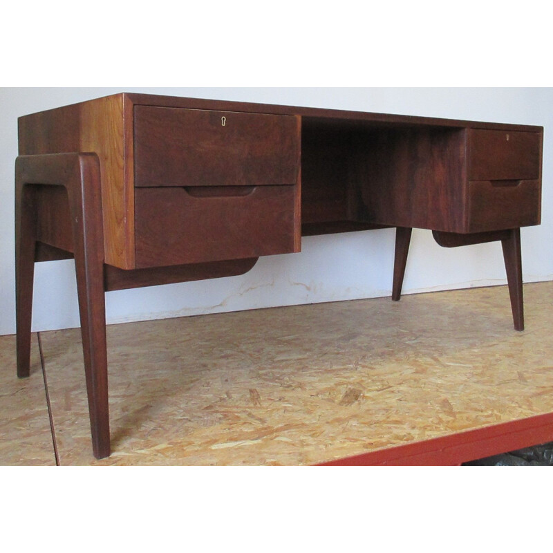 Bureau vintage en teck massif, 1967