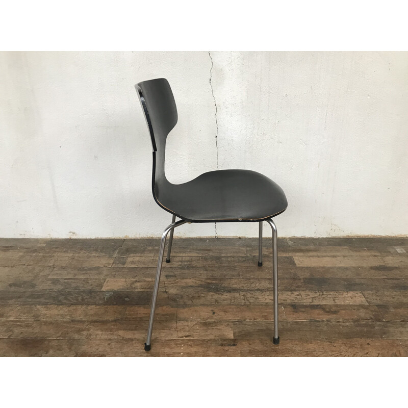 Vintage "hammer" chair by Arne Jacobsen for Fritz Hansen, 1960s