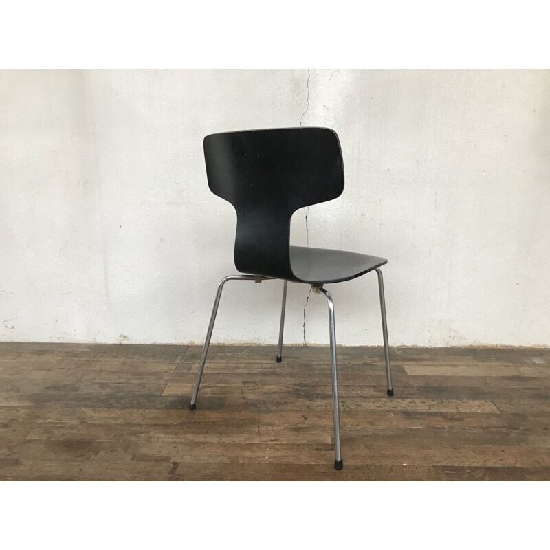 Vintage "hammer" chair by Arne Jacobsen for Fritz Hansen, 1960s