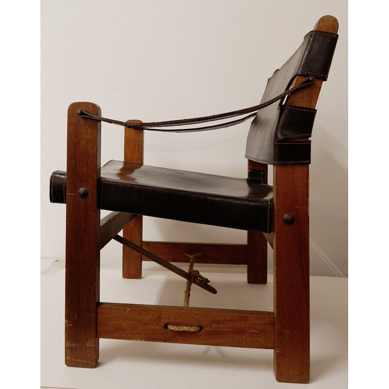 Set of 2 vintage armchairs in wood and brown leather, 1970s