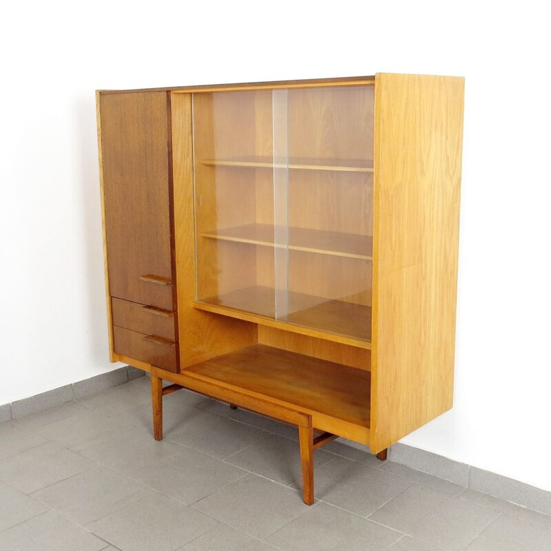 Vintage bookcase by František Mezulanik, 1960s