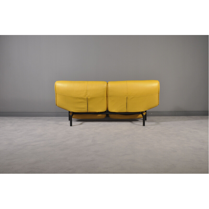 Vintage Veranda sofa by Vico Magistretti for Cassina, Italy, 1983